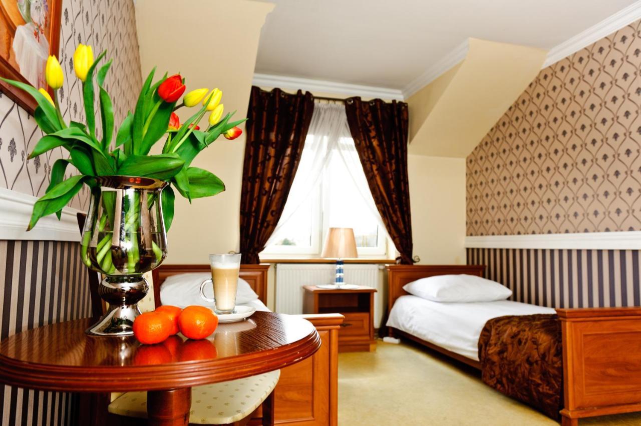 Hotel Palac Akropol Lublin Exterior photo