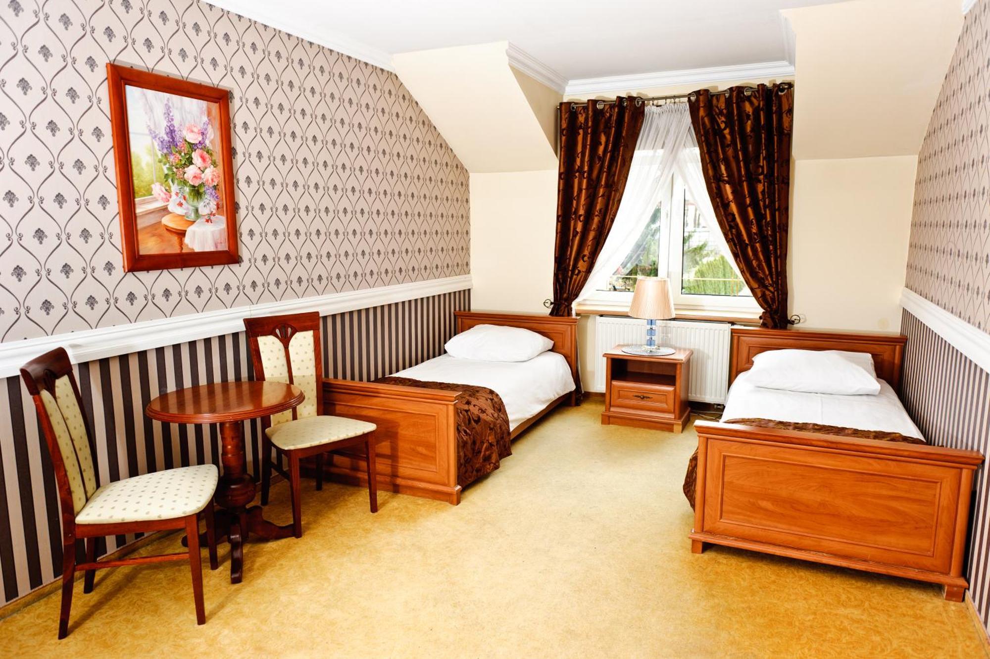 Hotel Palac Akropol Lublin Exterior photo